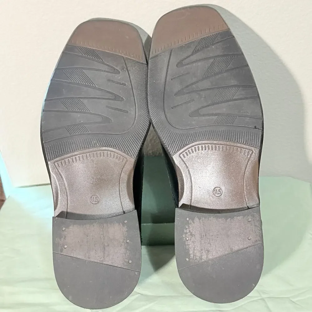 G H Bass & Co Alberta black leather slip-on loafers. Men’s 11.5 D